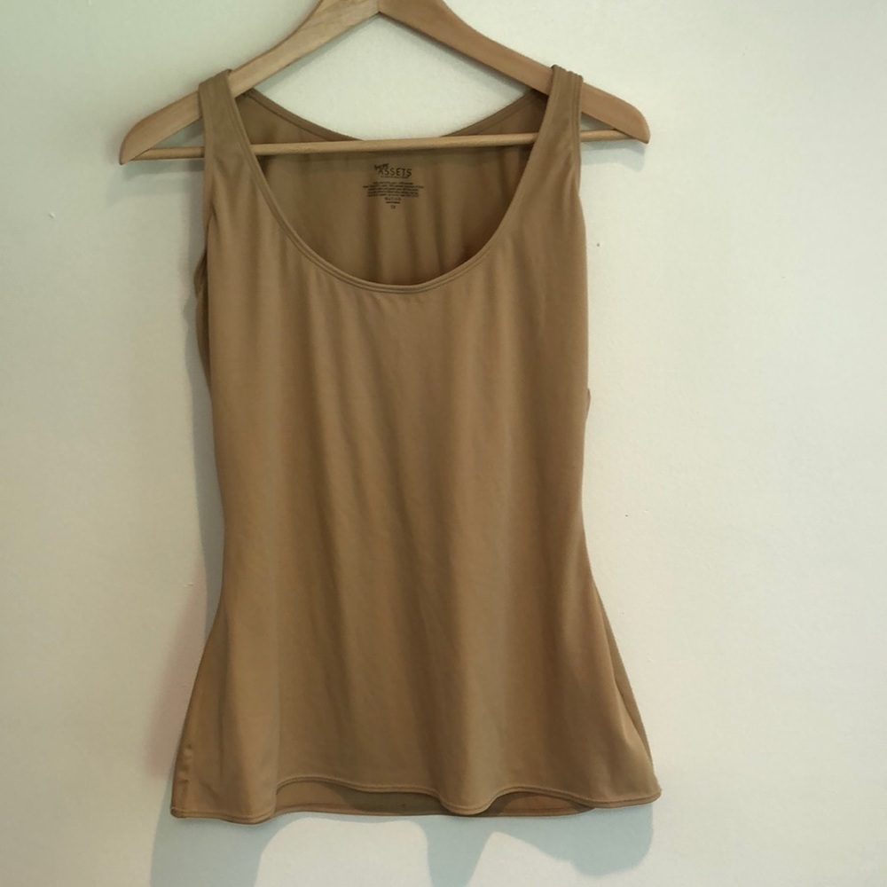 Love Your Assets Sara Blakely 1X Tank Top Shaper Nude